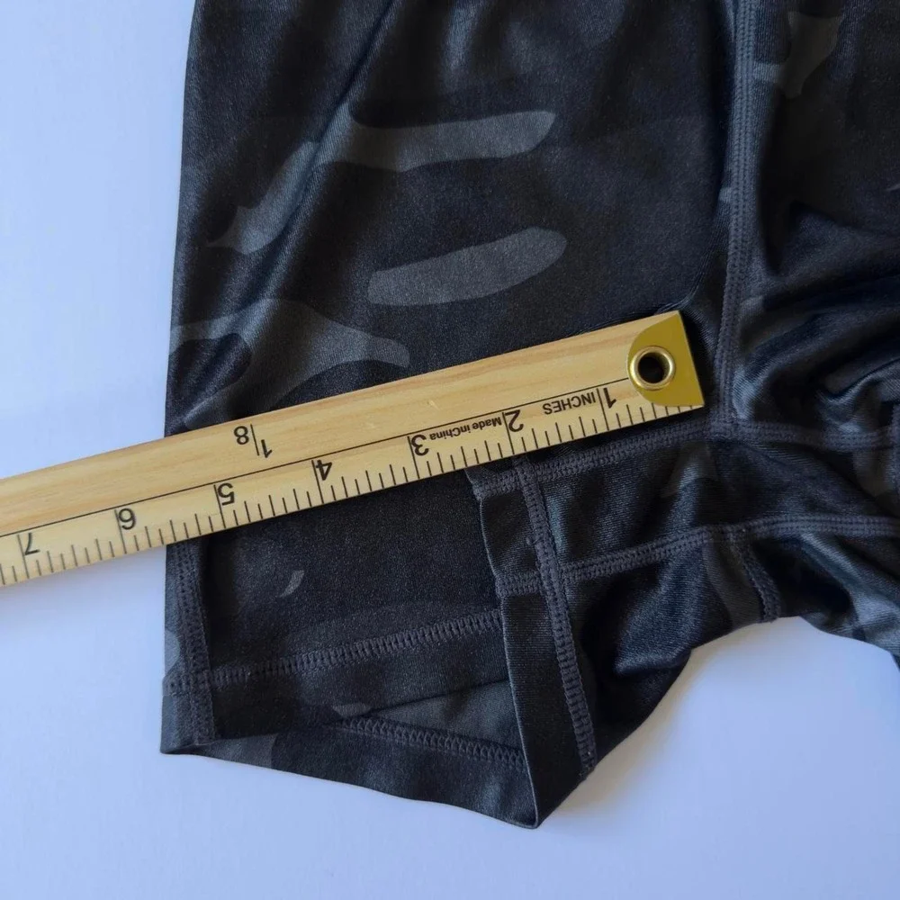 Nike Pro Women XS Black Camo 3